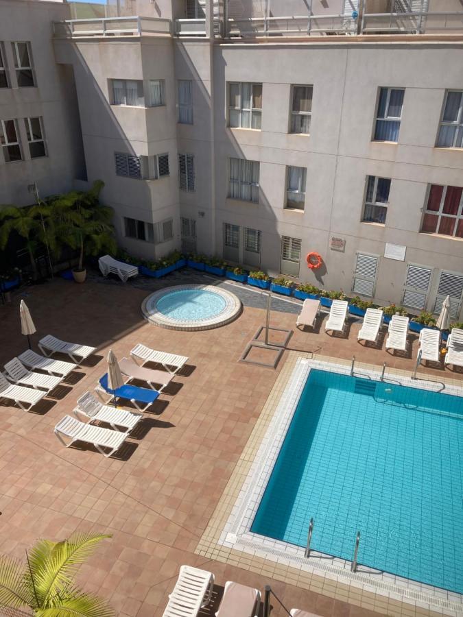 דירות Martsaras Playa Sardina מראה חיצוני תמונה
